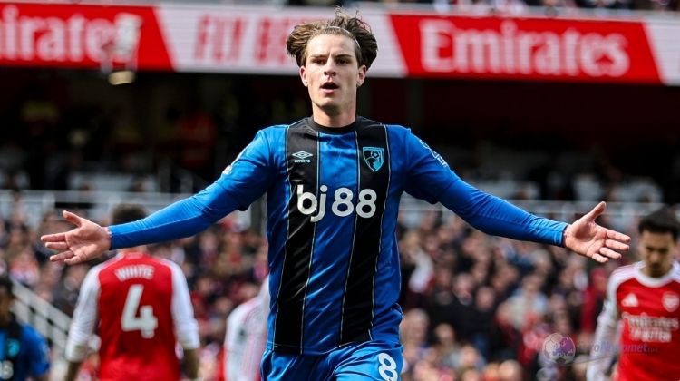 Chelsea priprema veliki siječanjski napad na Alexa Scotta: Bournemouth traži oko 90 milijuna eura