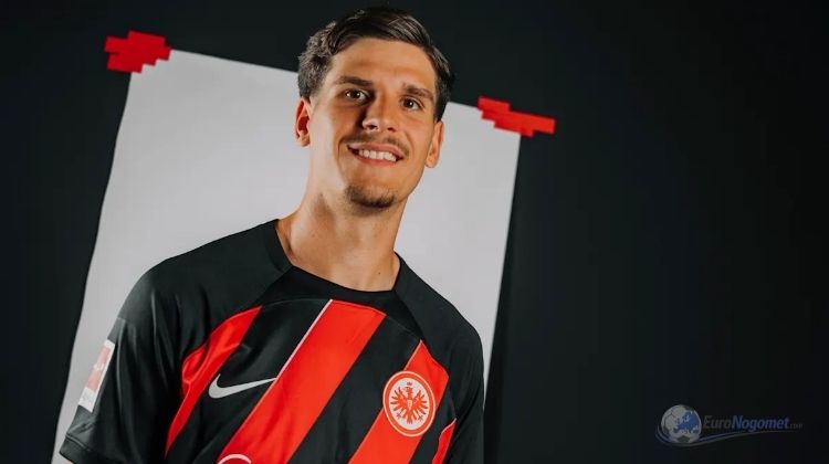 Manchester United razmatra Igora Matanovića, Freiburg traži oko 60 milijuna eura